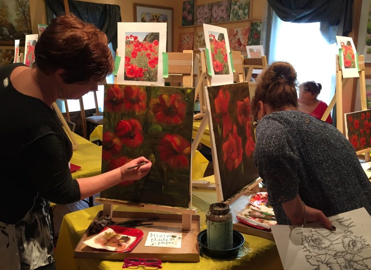 Art classes and workshops